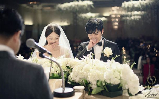 韩国纽菲斯牙齿美容 做五月最美丽的新娘